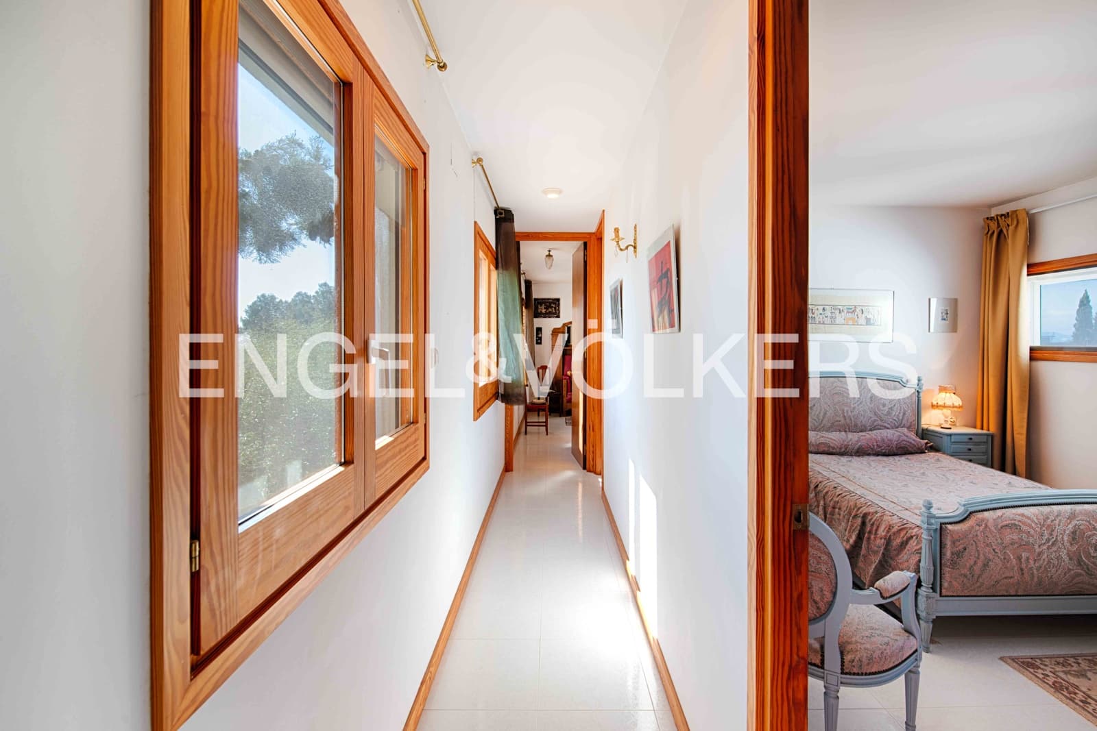 5 sypialnia Willa na sprzedaż w Llers z basenem garażem - 1 650 000 € (Ref: 9756338)