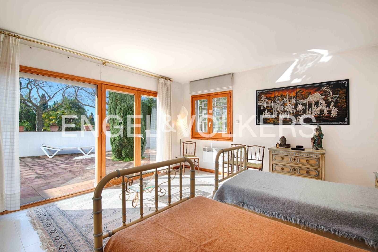 5 sypialnia Willa na sprzedaż w Llers z basenem garażem - 1 650 000 € (Ref: 9756338)