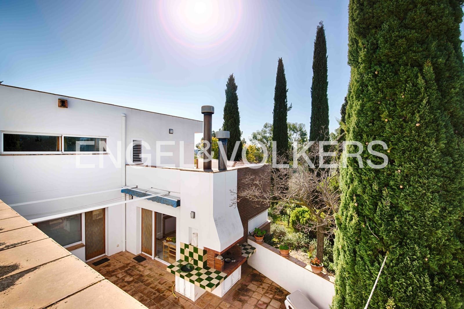 5 sypialnia Willa na sprzedaż w Llers z basenem garażem - 1 650 000 € (Ref: 9756338)