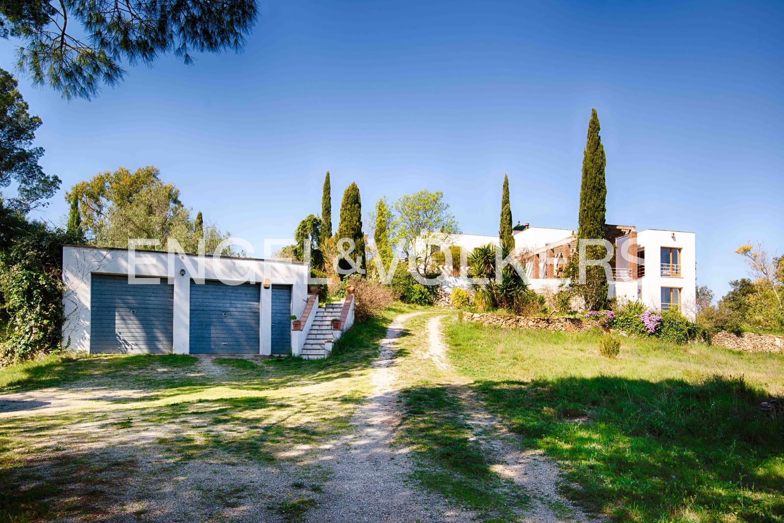 5 sypialnia Willa na sprzedaż w Llers z basenem garażem - 1 650 000 € (Ref: 9756338)