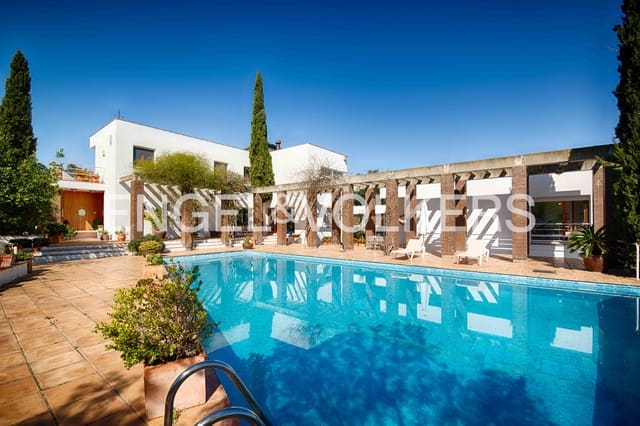 5 bedroom Villa for sale in Llers with pool garage - € 1,480,000 (Ref: 9756338)