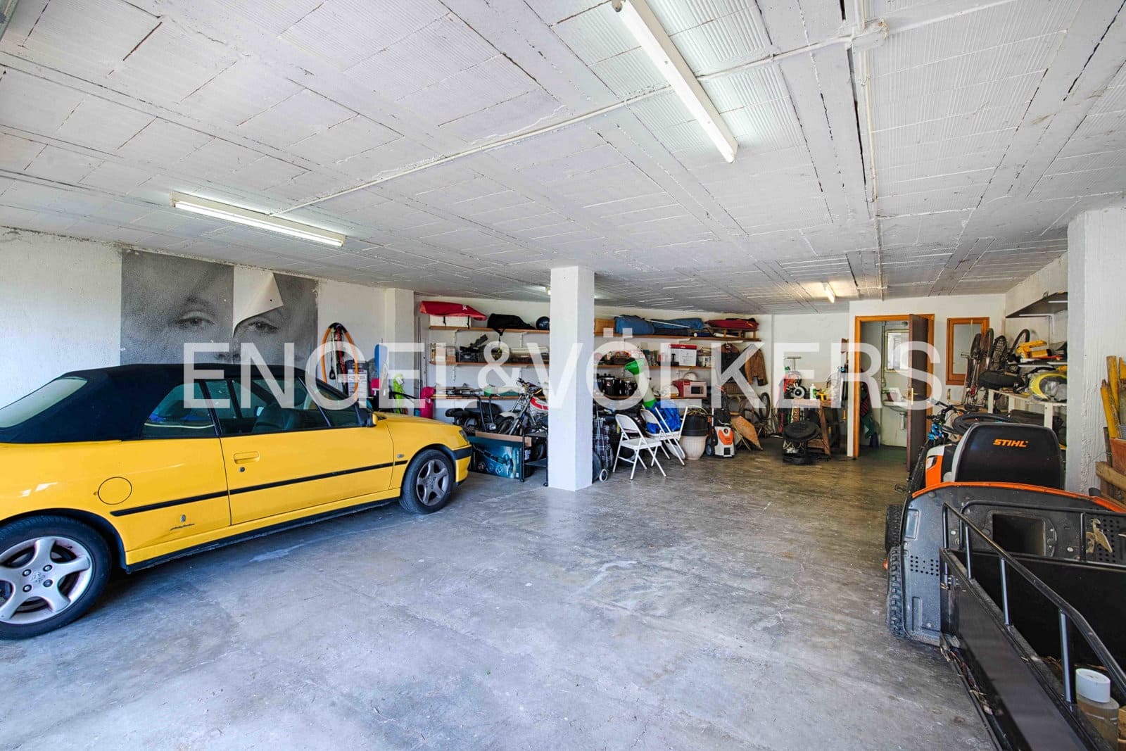 5 sypialnia Willa na sprzedaż w Llers z basenem garażem - 1 480 000 € (Ref: 9756338)