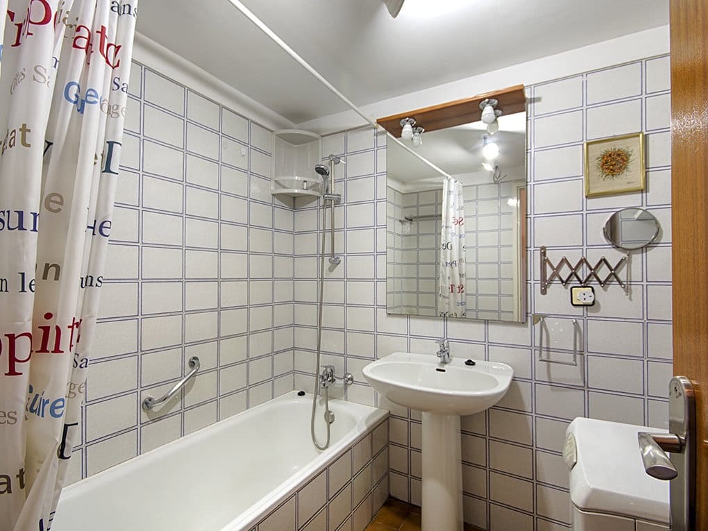 1 bedroom Apartment for sale in Empuriabrava - € 149,000 (Ref: 9768999)