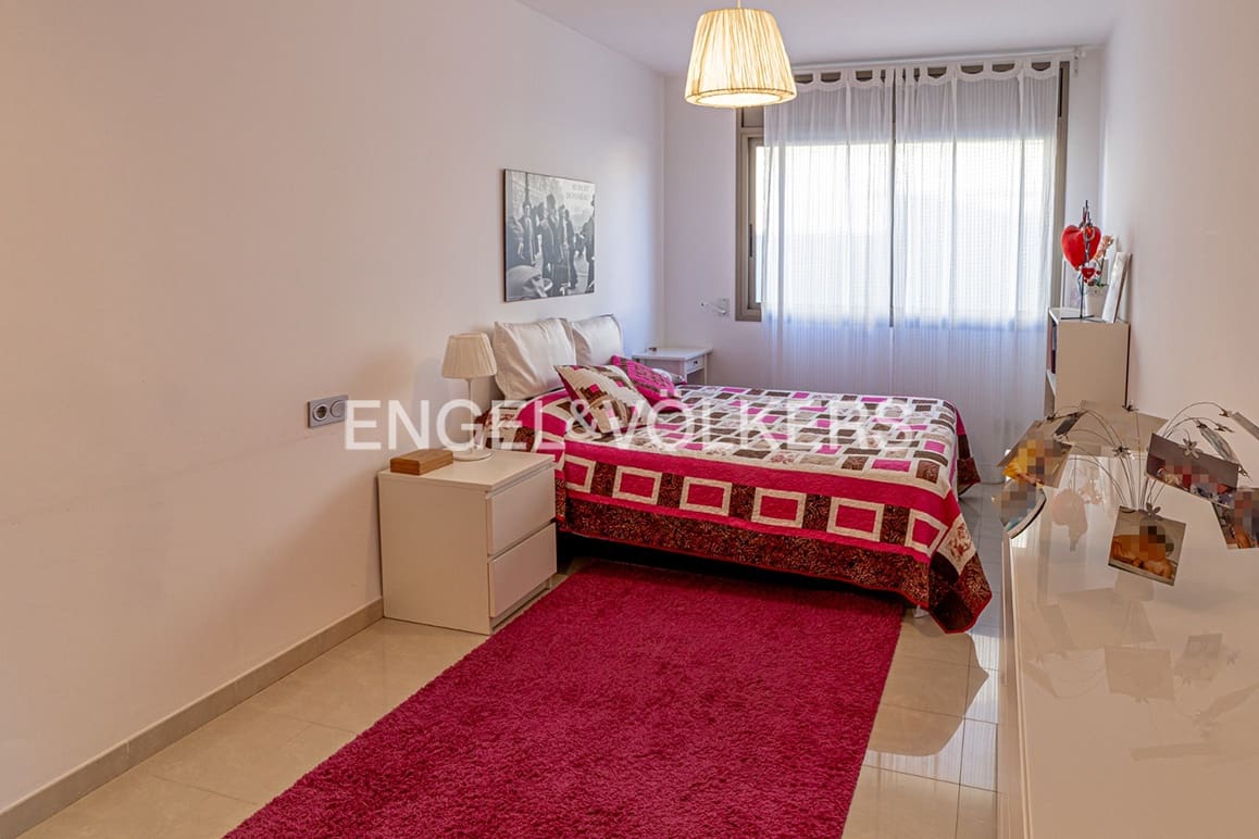 5 sypialnia Dom na sprzedaż w Figueres z garażem - 450 000 € (Ref: 9784489)