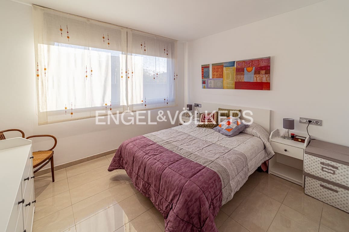 5 sypialnia Dom na sprzedaż w Figueres z garażem - 450 000 € (Ref: 9784489)