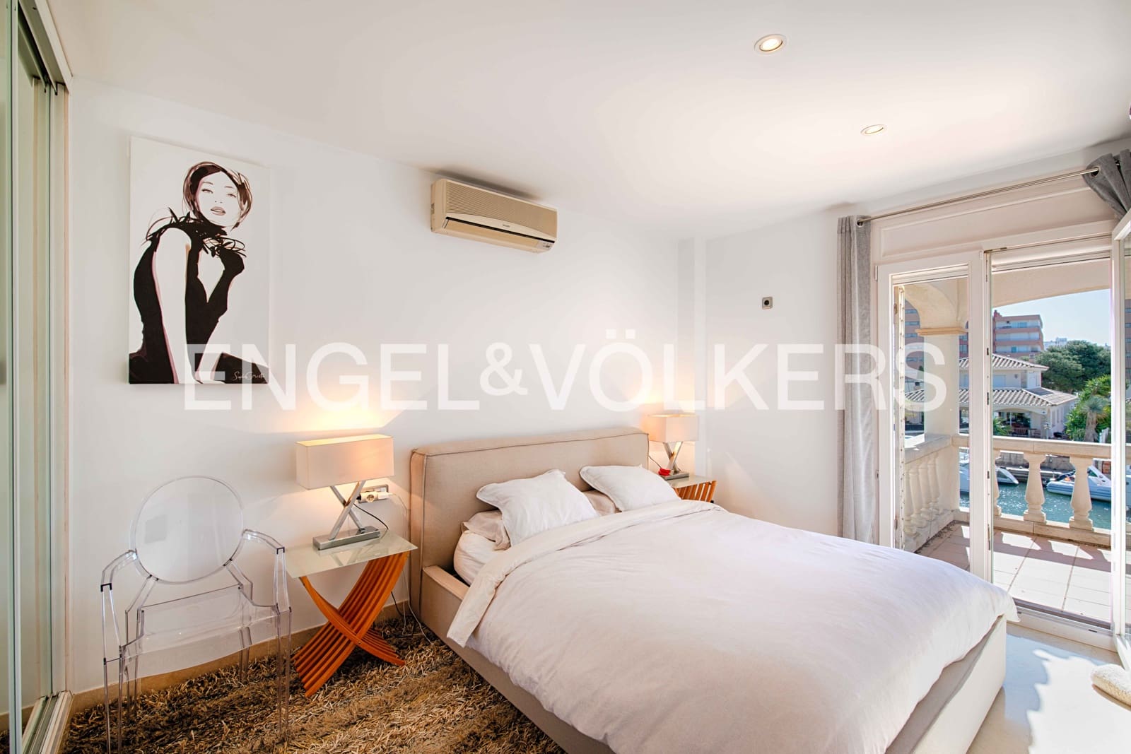 4 bedroom Villa for sale in Santa Margarida with pool - € 1,985,000 (Ref: 9795334)