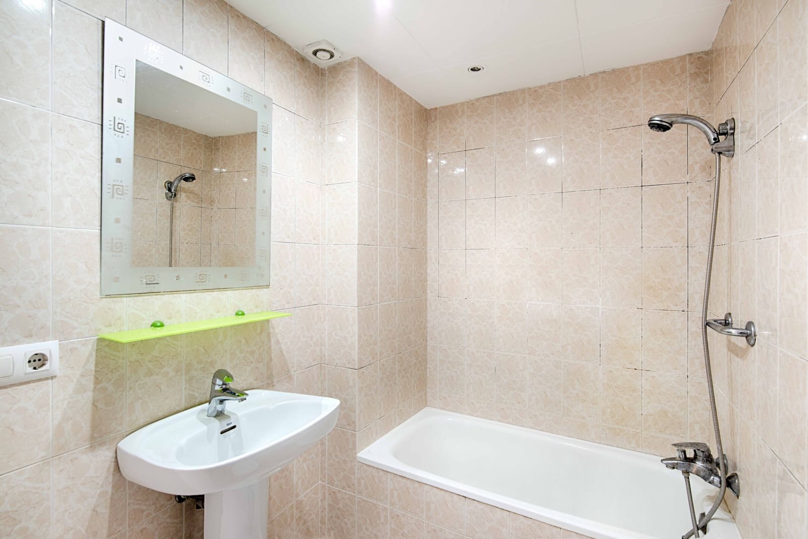 2 Zimmer Apartment zu verkaufen in Castello d'Empuries - 120.000 € (Ref: 9797985)