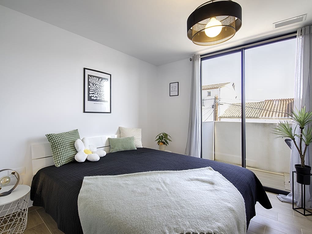 4 sypialnia Dom szeregowy na sprzedaż w Empuriabrava z basenem garażem - 880 000 € (Ref: 9798321)