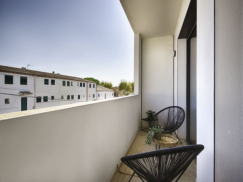 4 sypialnia Dom szeregowy na sprzedaż w Empuriabrava z basenem garażem - 880 000 € (Ref: 9798321)