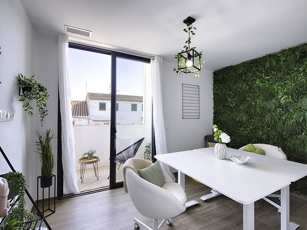 4 sypialnia Dom szeregowy na sprzedaż w Empuriabrava z basenem garażem - 880 000 € (Ref: 9798321)