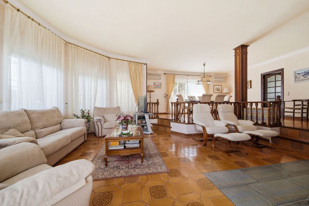 3 camera da letto Villa in vendita in Empuriabrava con piscina garage - 1.375.000 € (Rif: 9816522)