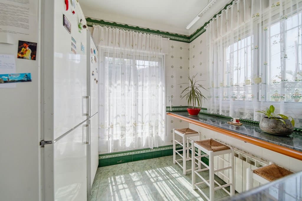 3 sovrum Villa till salu i Empuriabrava med pool garage - 1 375 000 € (Ref: 9816522)