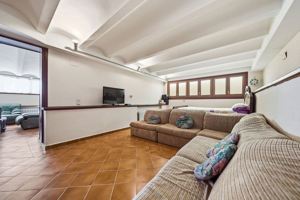 3 sovrum Villa till salu i Empuriabrava med pool garage - 1 375 000 € (Ref: 9816522)
