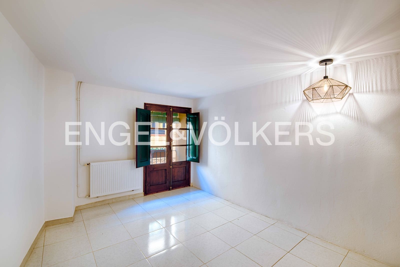 9 slaapkamer Villa te koop in Terrades met zwembad - € 940.000 (Ref: 9832002)