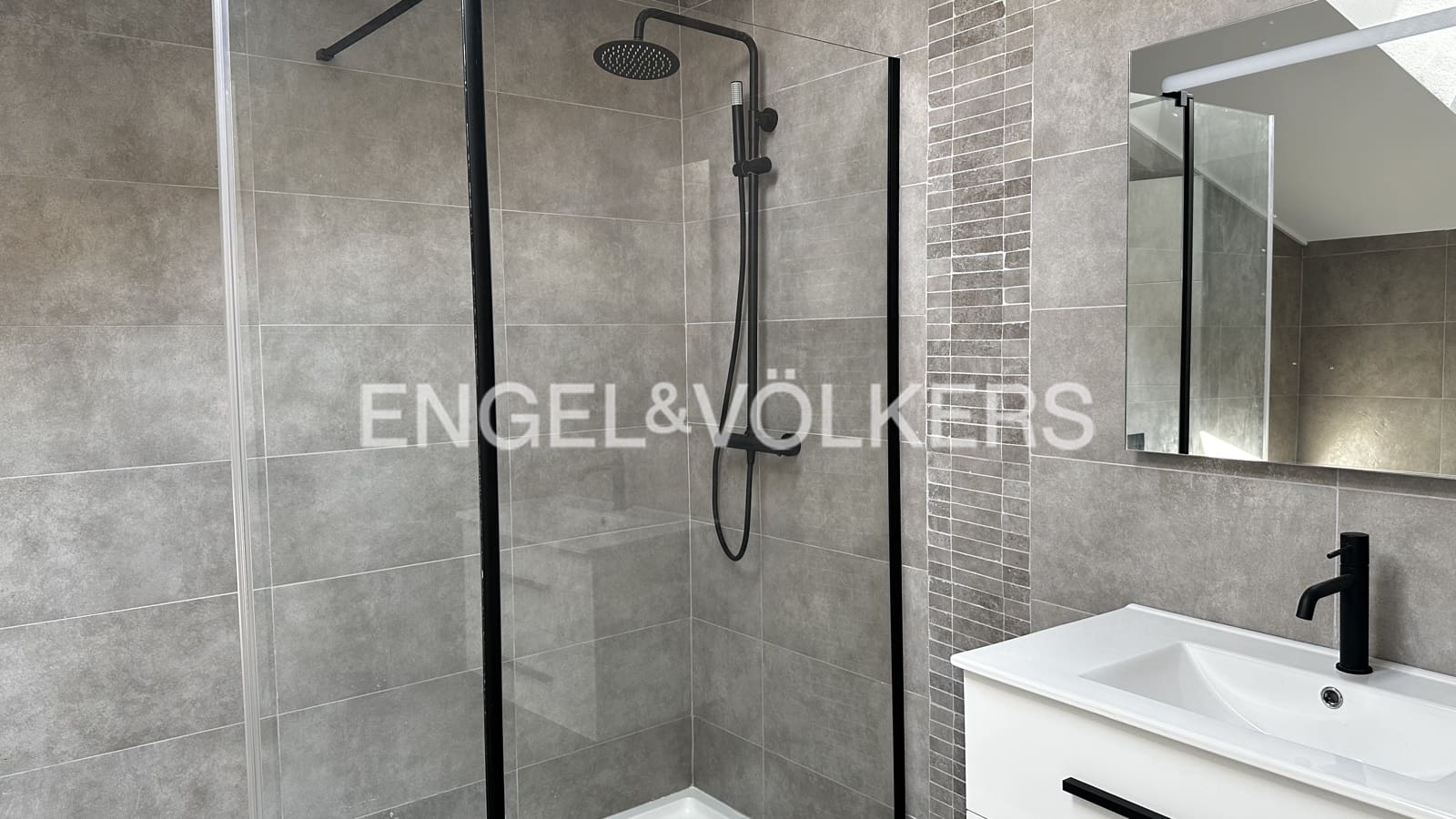 3 Zimmer Apartment zu verkaufen in Figueres - 290.000 € (Ref: 9832004)