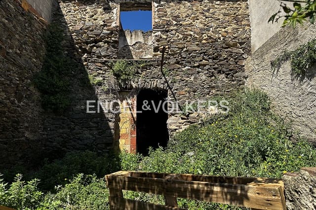 Ruin for sale in Espolla - € 100,000 (Ref: 9834571)