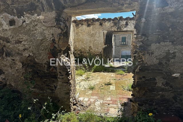 Ruine zu verkaufen in Espolla - 83.000 € (Ref: 9834571)