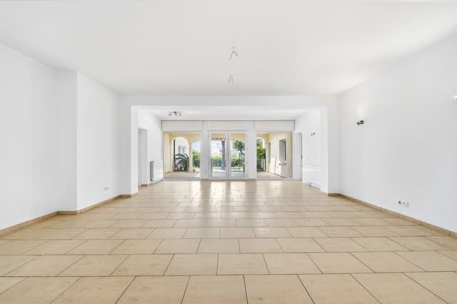 5 soverom Villa til salgs i Empuriabrava, Castelló d'Empúries med svømmebasseng garasje - € 18 000 000 (Ref: 9841741)