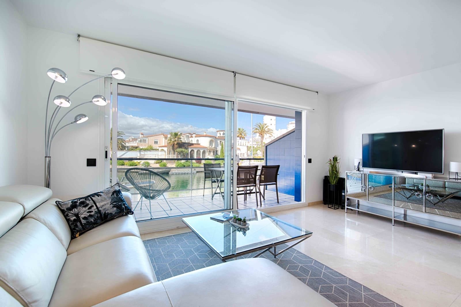 2 chambre Appartement à vendre à Empuriabrava avec garage - 450 000 € (Ref: 9844225)