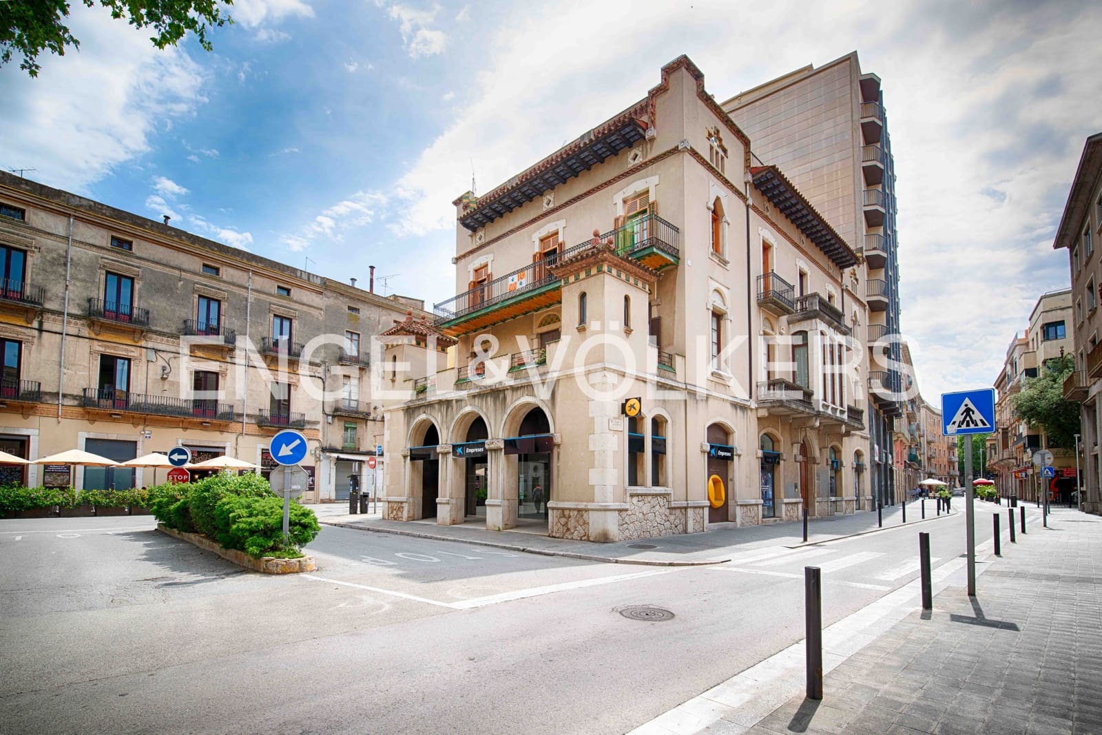 3 slaapkamer Appartement te koop in Figueres - € 1.500.000 (Ref: 9858562)