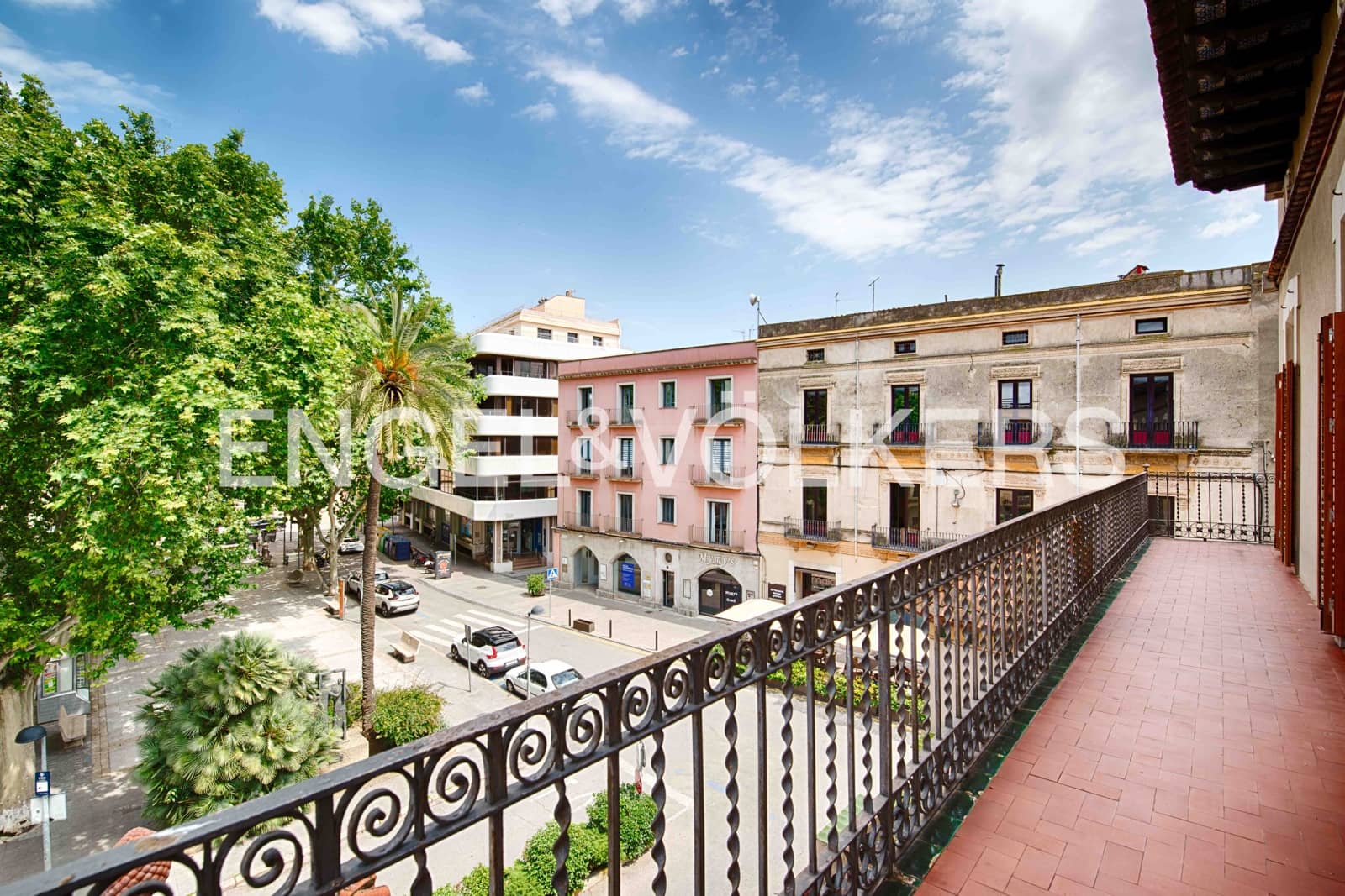 3 slaapkamer Appartement te koop in Figueres - € 1.500.000 (Ref: 9858562)
