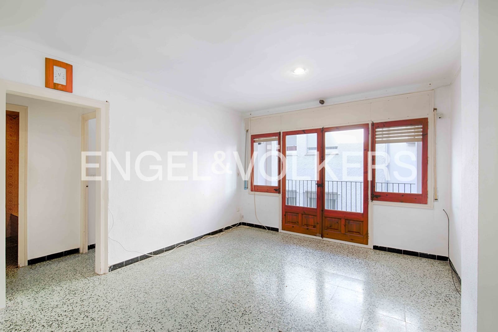 6 bedroom Terraced Villa for sale in El Port de la Selva with garage - € 650,000 (Ref: 9860835)