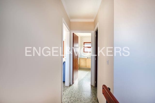 6 slaapkamer Rijtjeshuis te koop in El Port de la Selva met garage - € 650.000 (Ref: 9860835)
