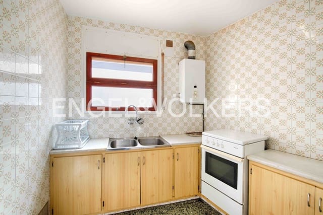 6 slaapkamer Rijtjeshuis te koop in El Port de la Selva met garage - € 650.000 (Ref: 9860835)