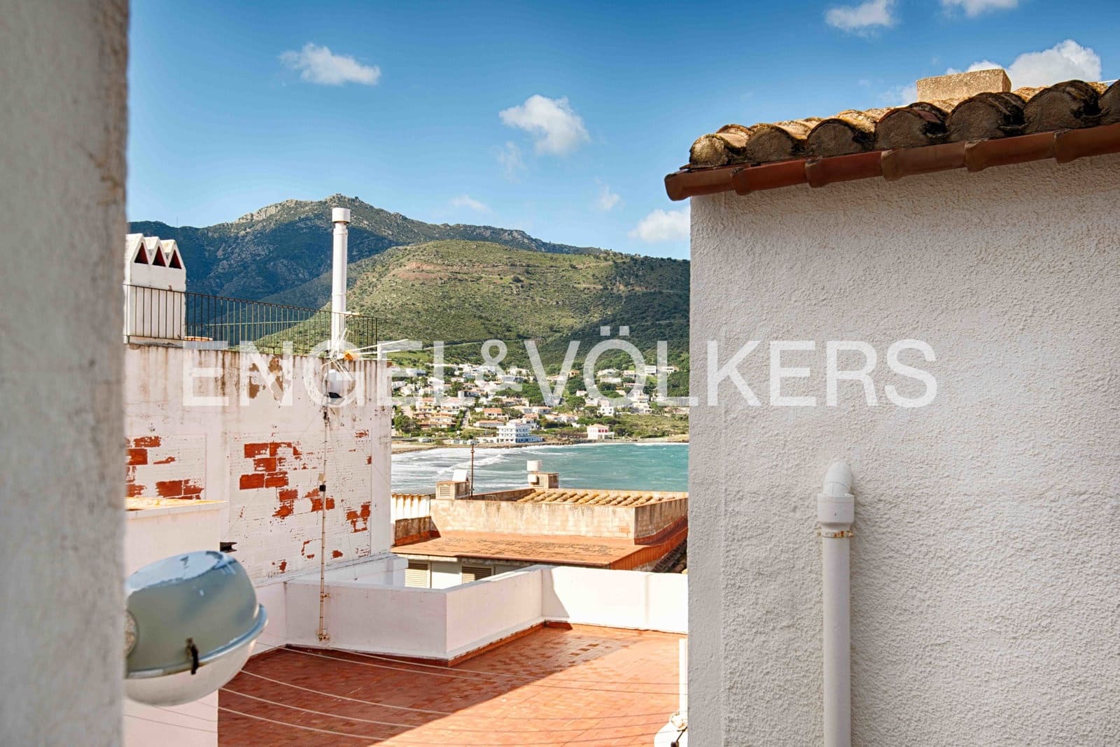 6 chambre Villa/Maison Mitoyenne à vendre à El Port de la Selva avec garage - 650 000 € (Ref: 9860835)