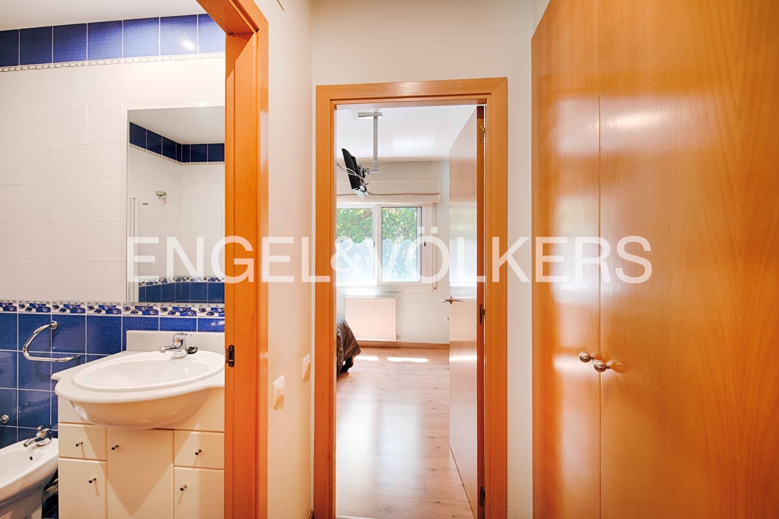 4 bedroom Apartment for sale in Llanca - € 369,000 (Ref: 9867818)