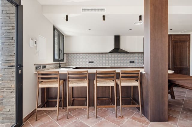 3 camera da letto Villetta a Schiera in vendita in Cadaqués con piscina - 1.450.000 € (Rif: 9872547)