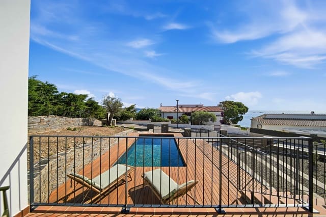 3 sovrum Radhus till salu i Cadaqués med pool - 1 450 000 € (Ref: 9872547)