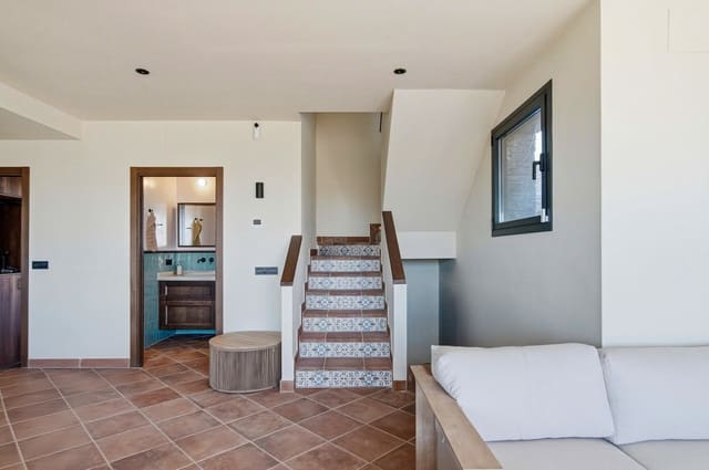 3 sovrum Radhus till salu i Cadaqués med pool - 1 450 000 € (Ref: 9872547)