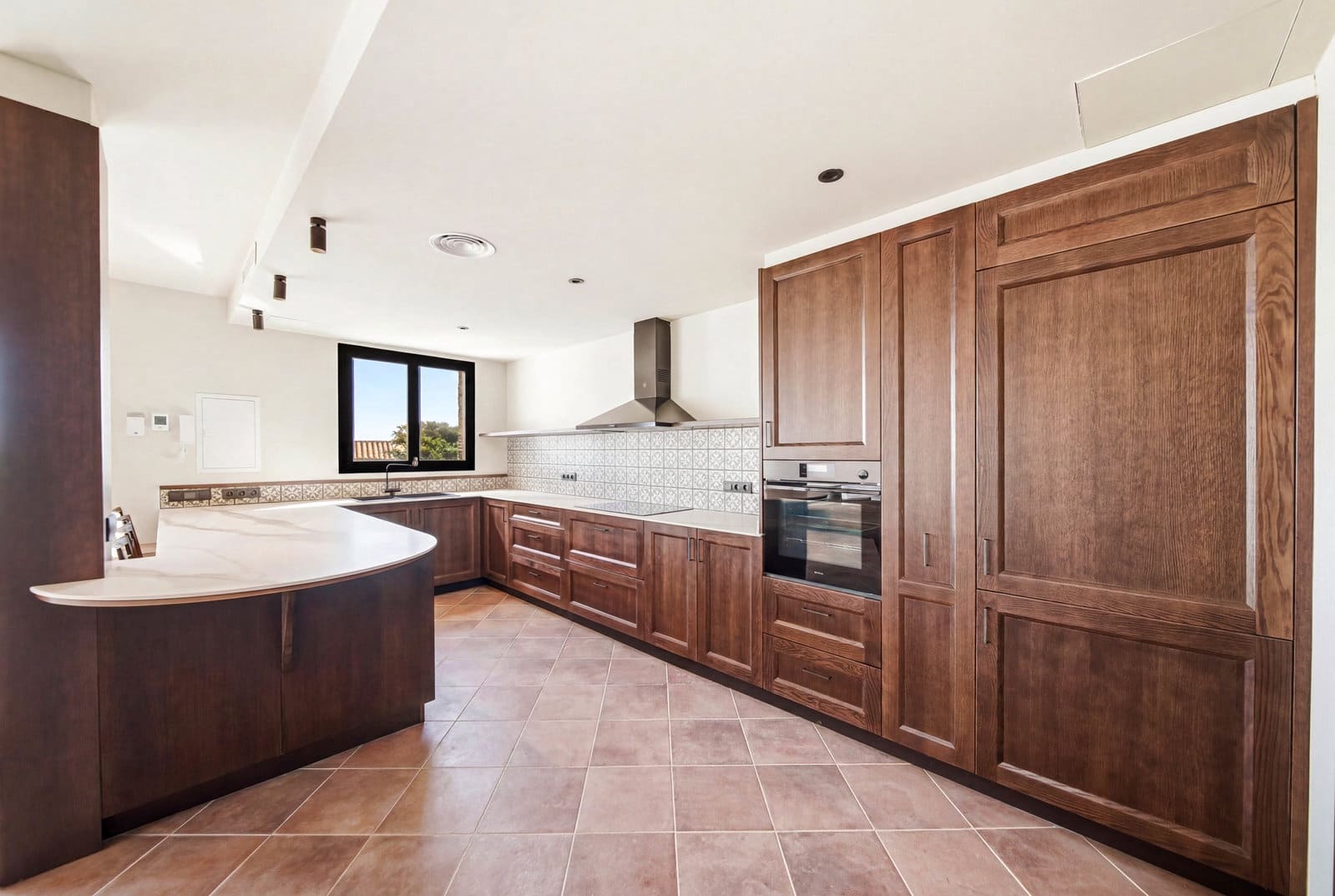 3 bedroom Terraced Villa for sale in Cadaques with pool - € 1,450,000 (Ref: 9872547)