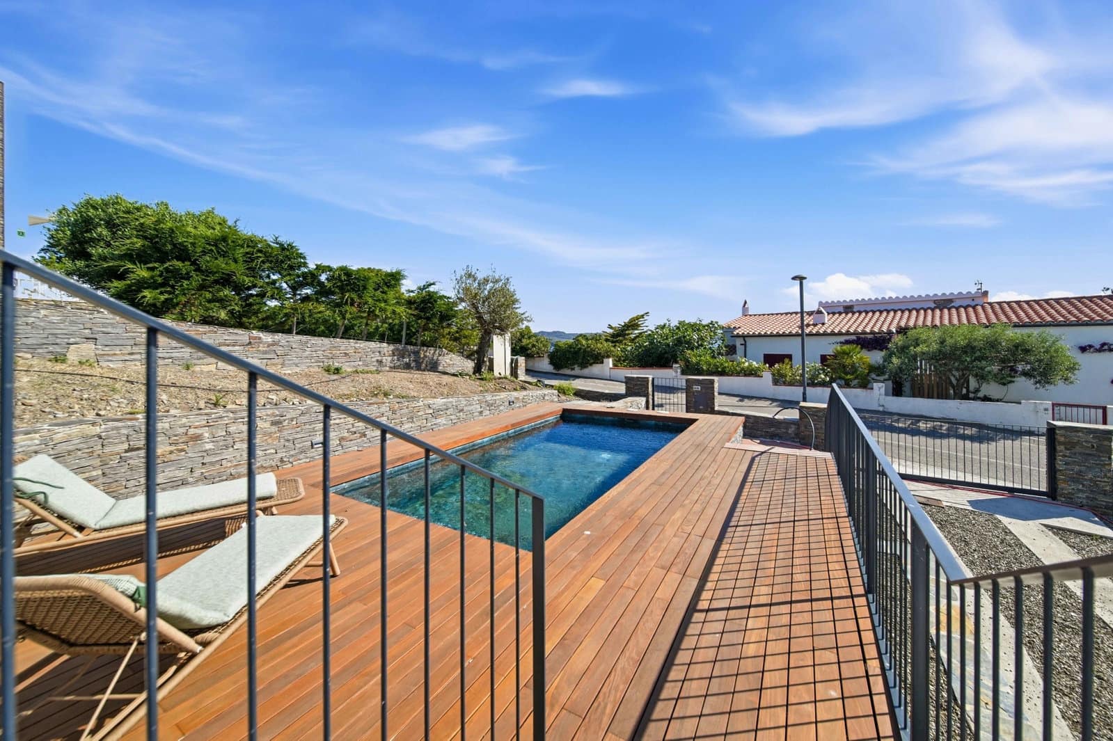 3 bedroom Terraced Villa for sale in Cadaques with pool - € 1,450,000 (Ref: 9872547)