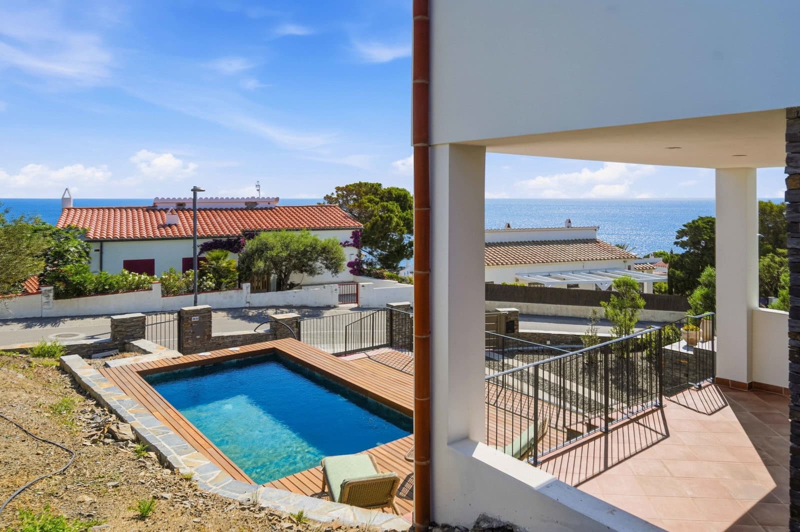 3 bedroom Terraced Villa for sale in Cadaques with pool - € 1,450,000 (Ref: 9872547)
