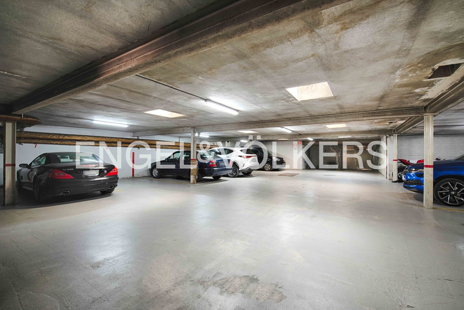 4 Zimmer Apartment zu verkaufen in Figueres mit Garage - 367.000 € (Ref: 9875394)
