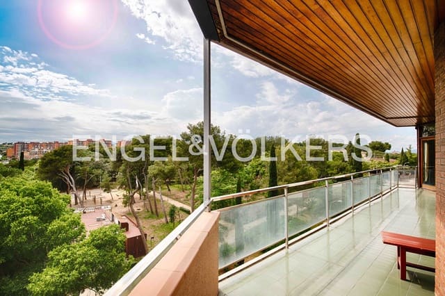 4 sovrum Lägenhet till salu i Figueres med garage - 367 000 € (Ref: 9875394)