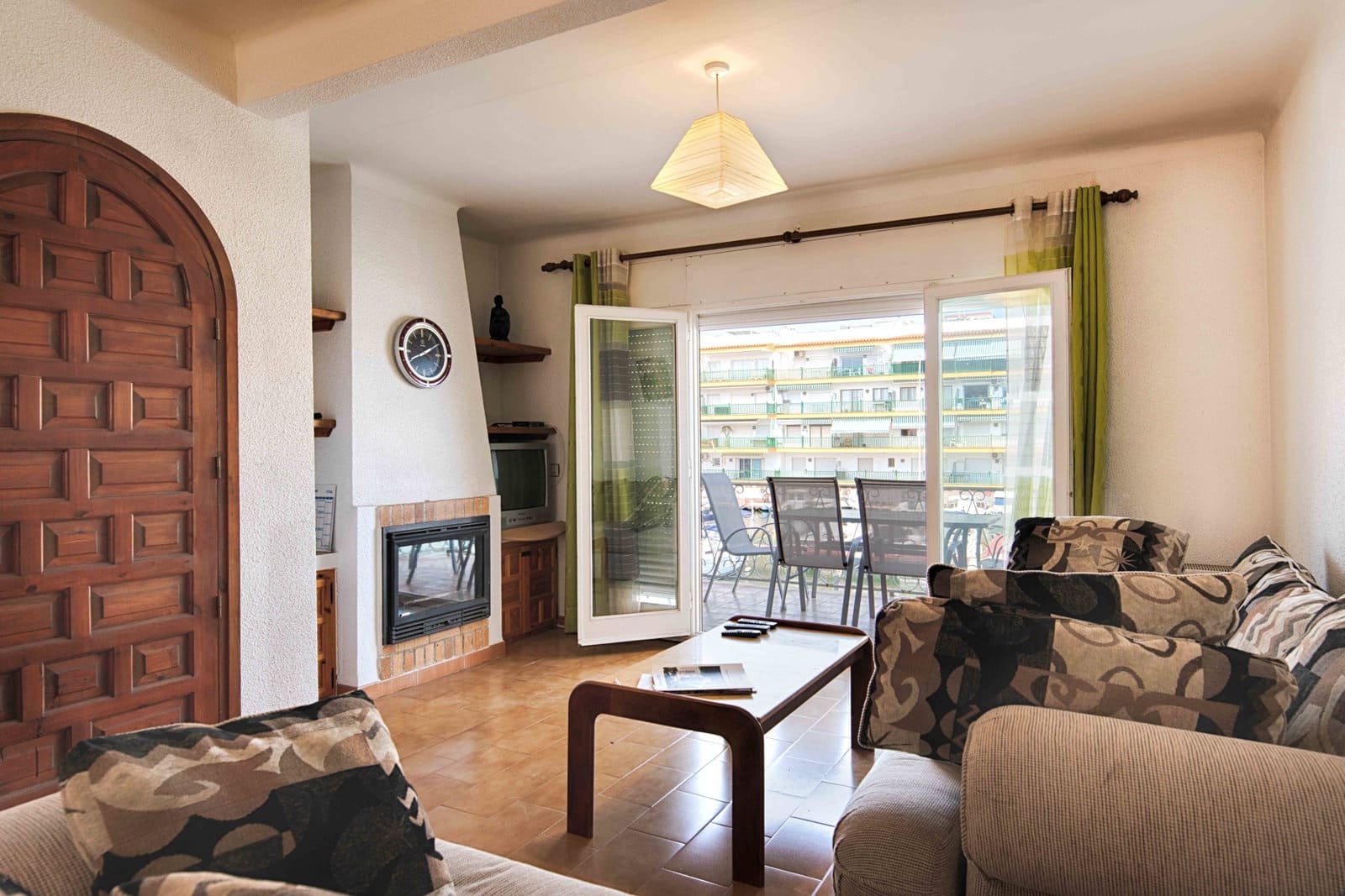 3 sovrum Radhus till salu i Empuriabrava med garage - 480 000 € (Ref: 9885298)