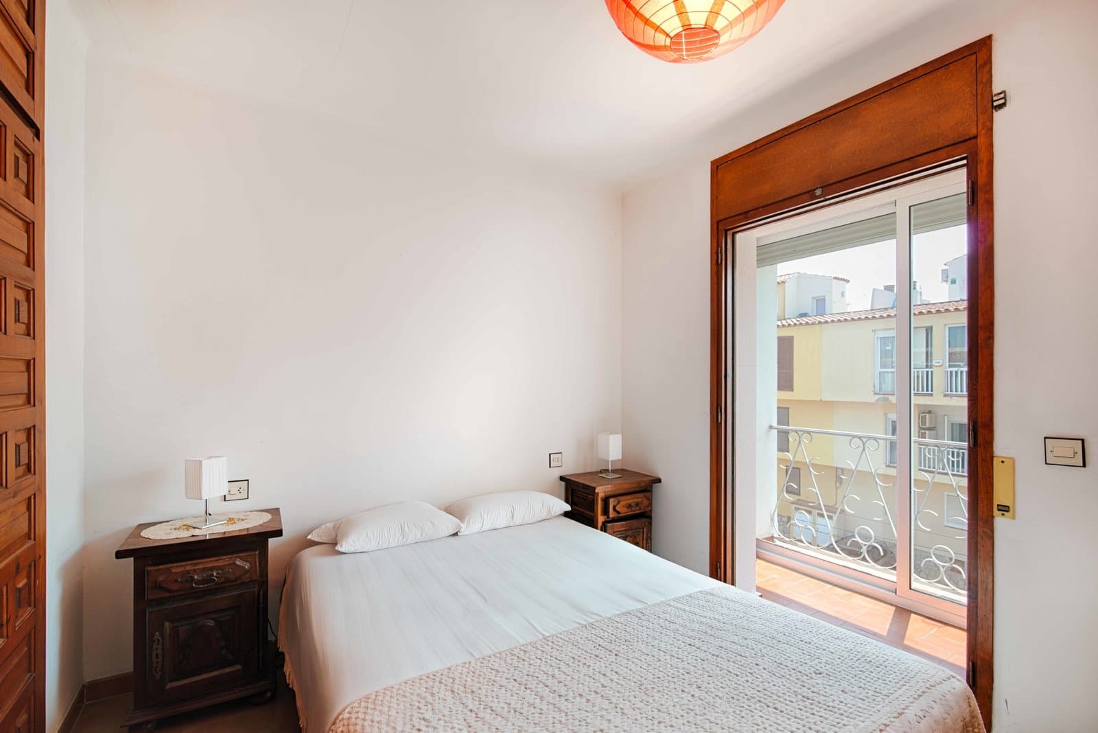 3 sovrum Radhus till salu i Empuriabrava med garage - 480 000 € (Ref: 9885298)