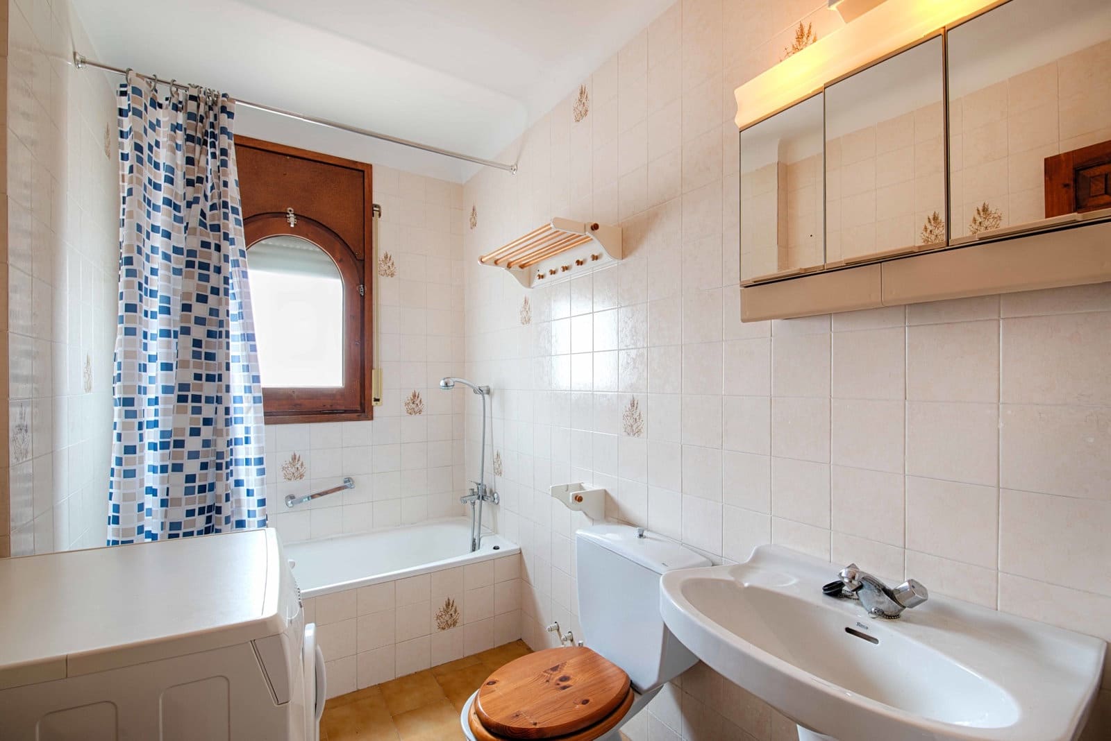 3 sovrum Radhus till salu i Empuriabrava med garage - 480 000 € (Ref: 9885298)