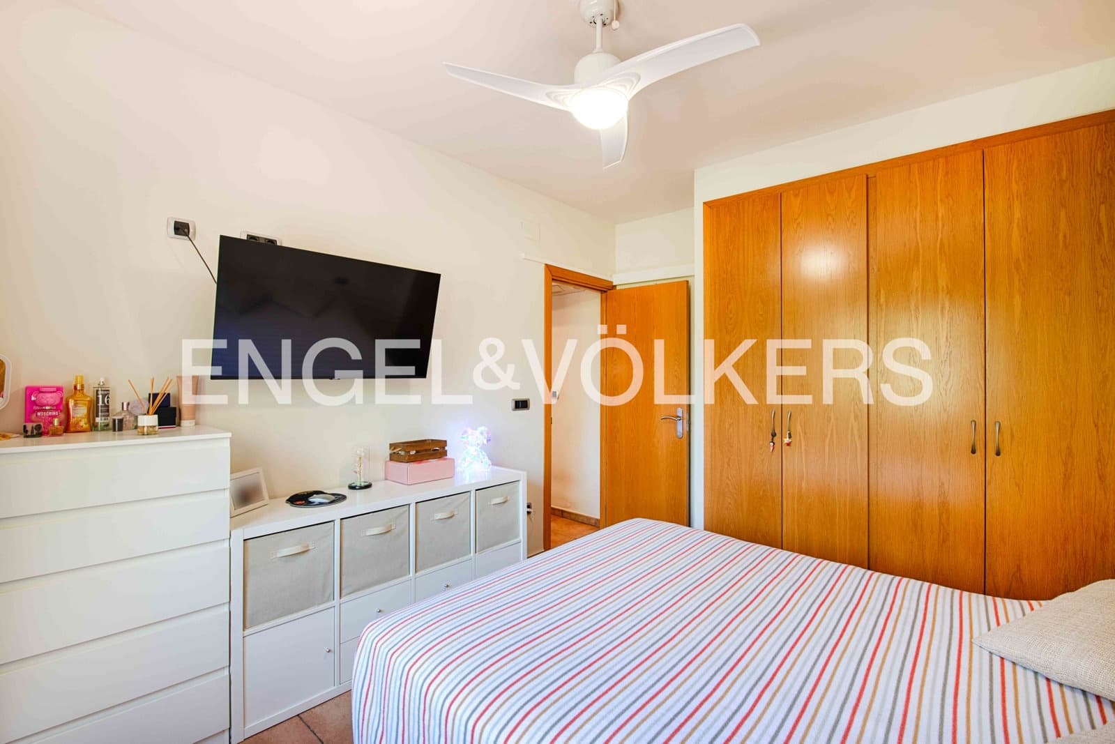 4 sovrum Villa till salu i Navata med pool garage - 850 000 € (Ref: 9889319)