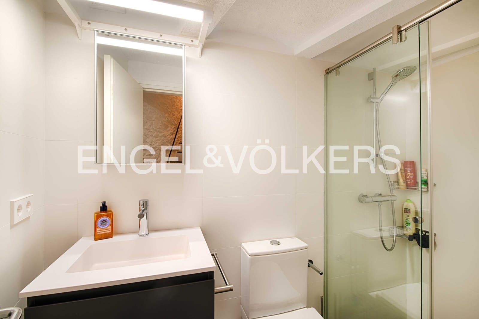 4 slaapkamer Rijtjeshuis te koop in Cadaques met garage - € 1.250.000 (Ref: 9890977)