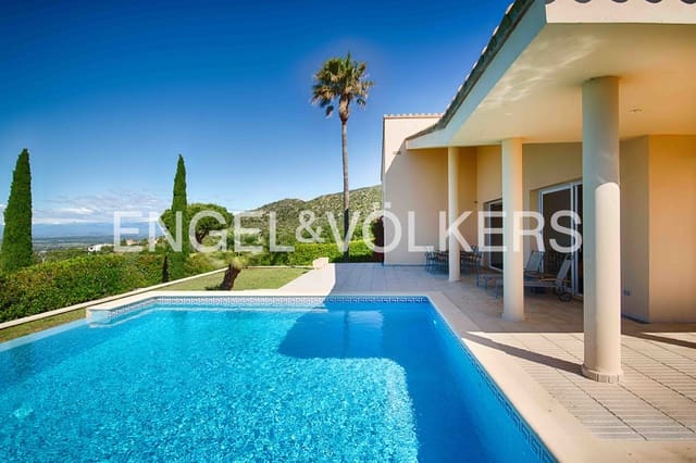 Chalet de 4 habitaciones en Pau en venta con piscina garaje - 990.000 € (Ref: 9891233)