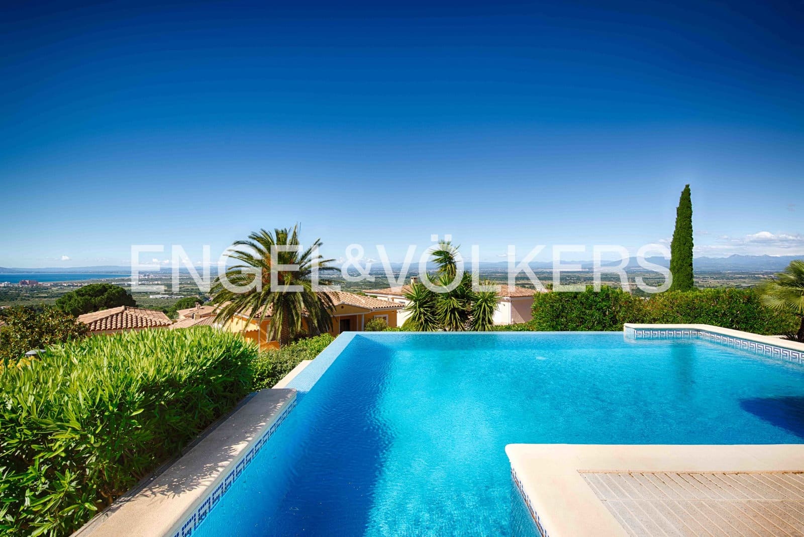 4 camera da letto Villa in vendita in Pau con piscina garage - 990.000 € (Rif: 9891233)