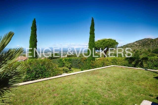 Chalet de 4 habitaciones en Pau en venta con piscina garaje - 990.000 € (Ref: 9891233)