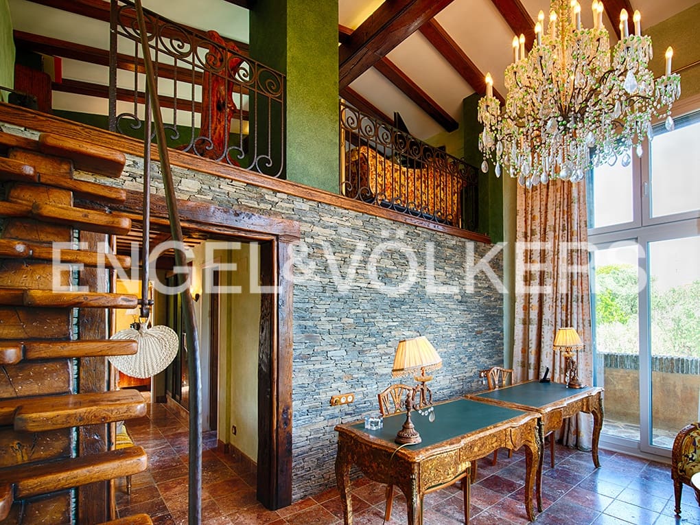 7 slaapkamer Villa te koop in Cadaques met zwembad garage - € 2.750.000 (Ref: 9891234)