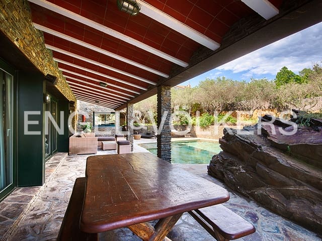 7 quarto Moradia para venda em Cadaqués com piscina garagem - 2 750 000 € (Ref: 9891234)