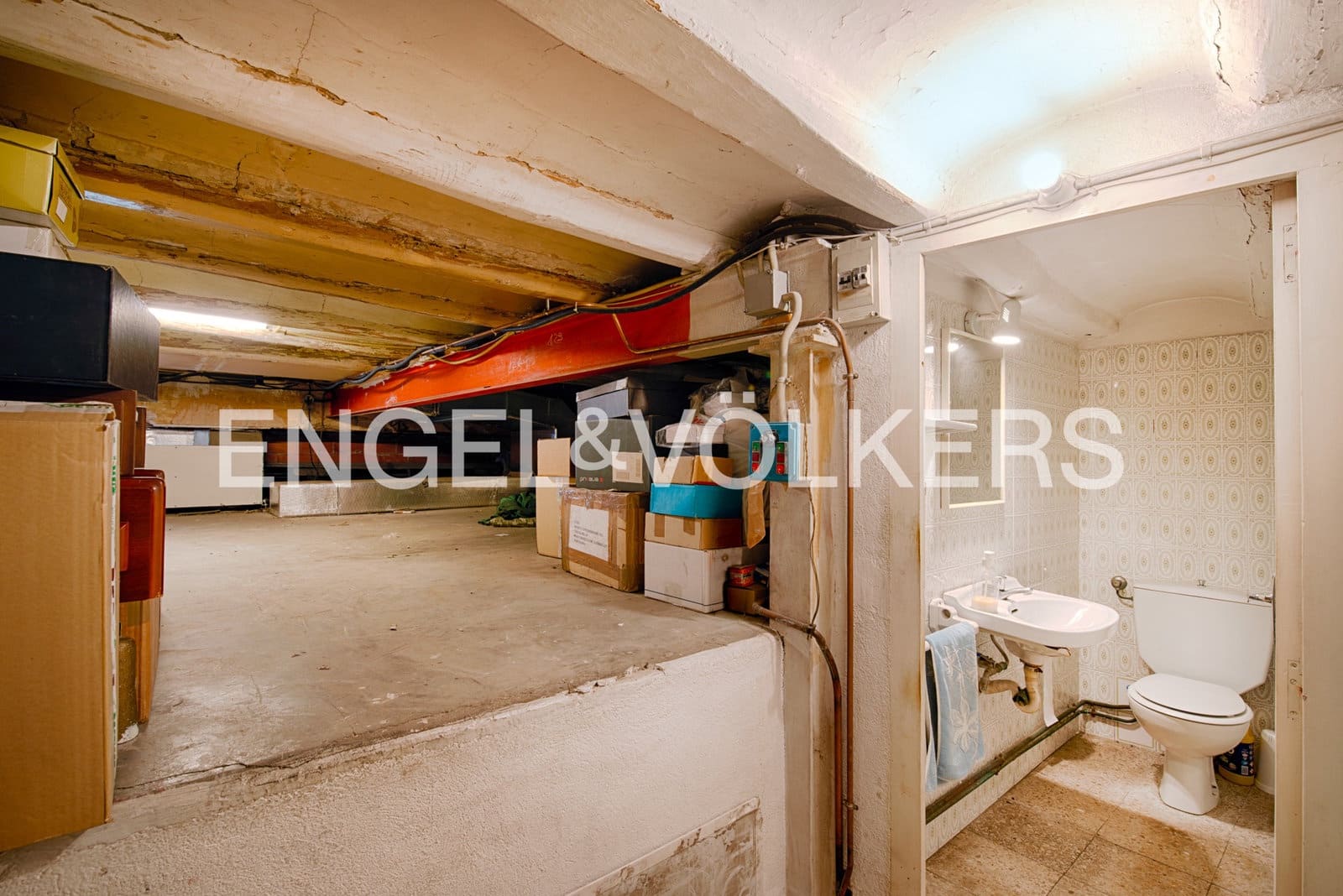 3 makuuhuone Rivitalo myytävänä paikassa Figueres - 180 000 € (Ref: 9895180)