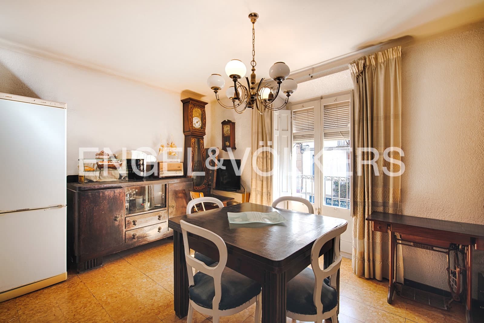 3 makuuhuone Rivitalo myytävänä paikassa Figueres - 180 000 € (Ref: 9895180)